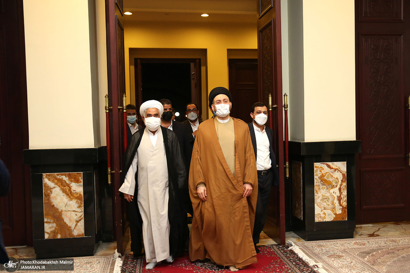 ادای احترام سید عمار حکیم نسبت به حضرت امام خمینی (س)