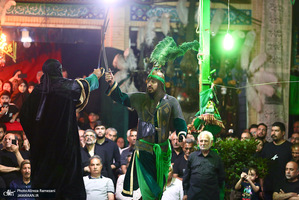 مراسم روز تاسوعاى حسينی در تکیه بزرگ تجریش