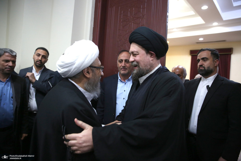 حاشیه تجدید میثاق رییس و اعضای مجمع تشخیص مصلحت نظام با آرمان‌های امام خمینی