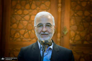 تجدید میثاق دبيركل و جمعی از کارکنان ستاد مبارز با مواد مخده‎ با آرمان های حضرت امام خمینی (س)