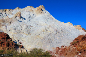 کوه سفید برفی هرمز