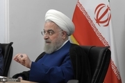 روحانی: مقام معظم رهبری بارها در مقاطع بحرانی از وقوع جنگ جلوگیری کردند/ در این شرایط باید دولت و مجلس قوی داشته باشیم/ حرف‌های برخی مسئولان بی‌پایه است؛  فردا ترافیک تهران سنگین شود یا بنزین آلوده هوا را ناسالم کند می‌گویند مقصر دولت قبل است