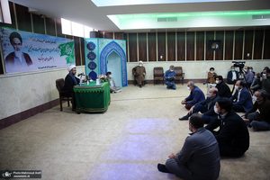 مراسم سالروز میلاد حضرت زهرا(س) و امام خمینی(ره) در موسسه تنظیم و نشر آثار امام(ره)