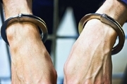 دستبند پلیس بر دست عامل قدرت نمایی در فضای مجازی