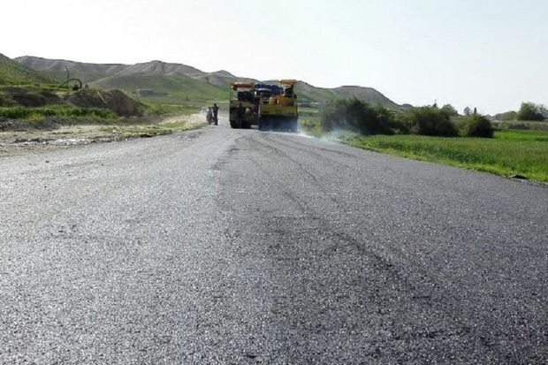 400 کیلومتر مسیر روستایی در آذربایجان غربی آسفالت شد