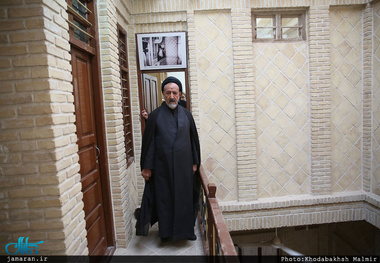 روایت سید محمود دعایی از جلسه ای که با امام برای پذیرش پست سفیر ایران در عراق، داشت/ 
اینکه از قول من گفته اند امام گزارش امکان حمله عراق به ایران را جدی نگرفته اند، ساخته ضدانقلاب است
