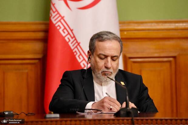 عراقچی: طرح ۷روزه ایران برای بازگشایی تنگه هرمز در صورت رفع تهدیدهای نظامی ارائه شد/ تهران و مسکو در مسیر تقویت امنیت انرژی جهان