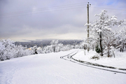 برف مسیر ۶ روستای دهدز را مسدود کرد