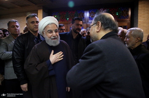 مراسم ترحیم مادر محمد شریعتمداری