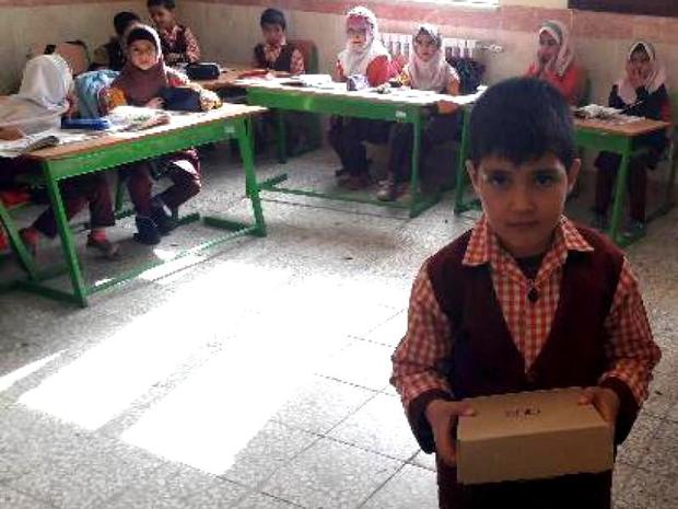 10کامیون تجهیزات به مدارس مناطق کم برخوردارخوزستان ارسال شد