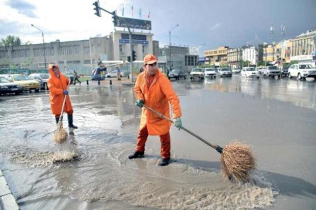 امکانات شهرداری نورآباد جوابگوی مشکل سیل نیست