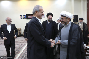 تجدید میثاق رئیس‌جمهور و اعضای دولت با آرمان‌های حضرت امام خمینی (س) - 2