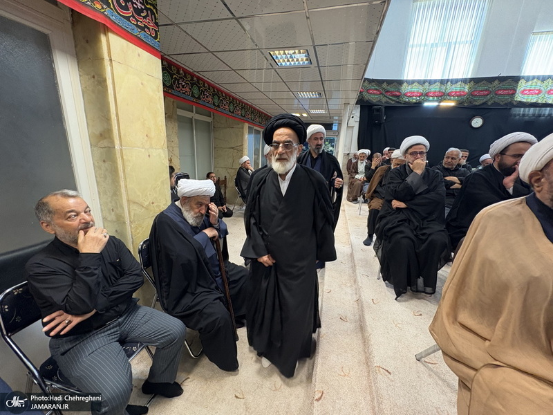مراسم عزاداری روز تاسوعای حسینی در بیوت مراجع و علماء‎