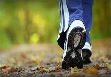 چرا بهتر است گاهی «عقب عقب» راه بروید؟
