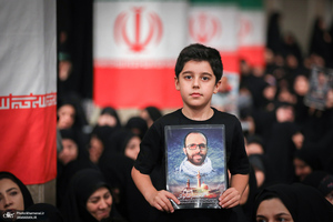 مراسم بزرگداشت شهدای جنگ تحمیلی اخیر با حضور و سخنرانی رهبر معظم انقلاب