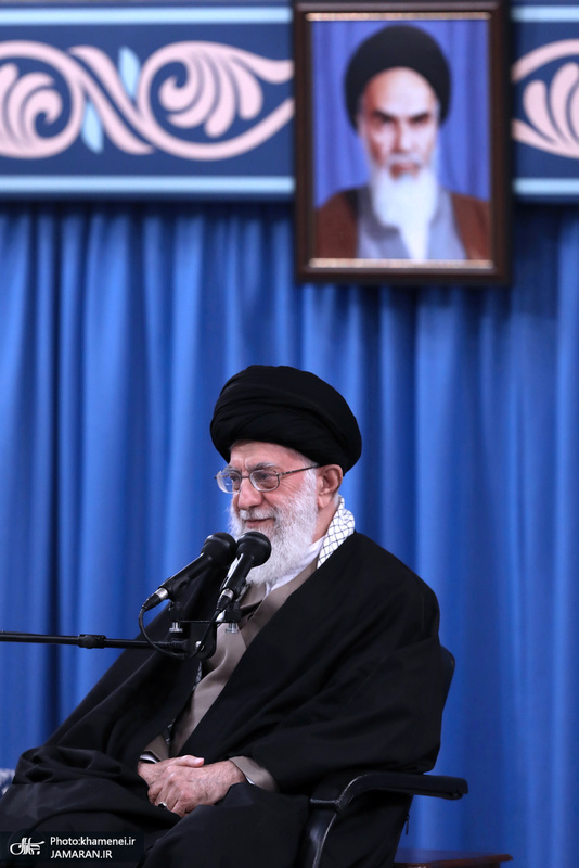 دیدار مسئولان نظام و میهمانان کنفرانس وحدت اسلامى‌ با رهبر معظم انقلاب