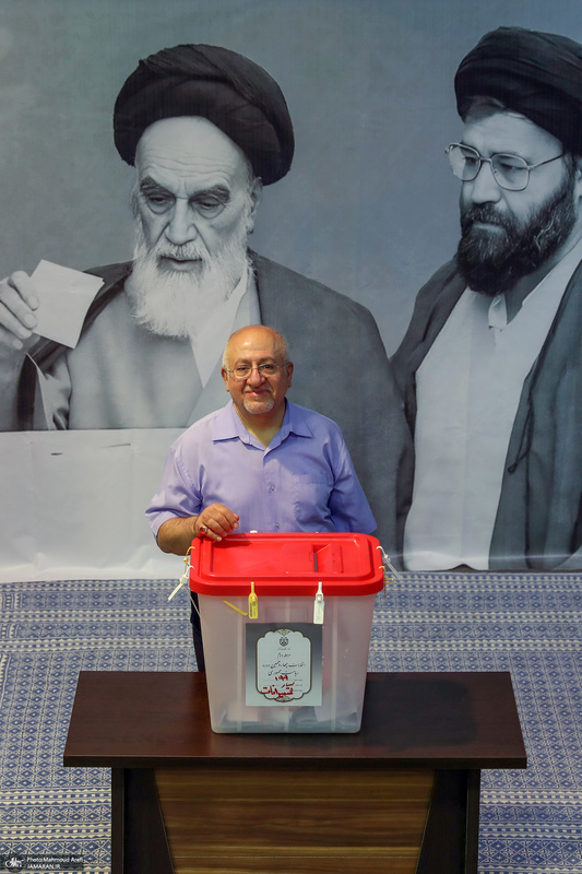 مرحله دوم انتخابات ریاست جمهوری چهاردهم در حسینیه جماران - 4