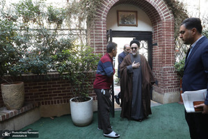 بازدید سید محمد خاتمی از موزه دکتر حسن حبیبی