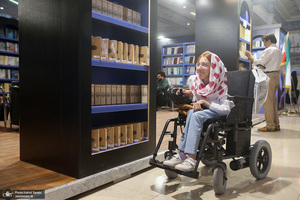 غرفه موسسه تنظیم و نشر آثار امام خمینی (س) در سی و پنجمین نمایشگاه کتاب تهران- 3