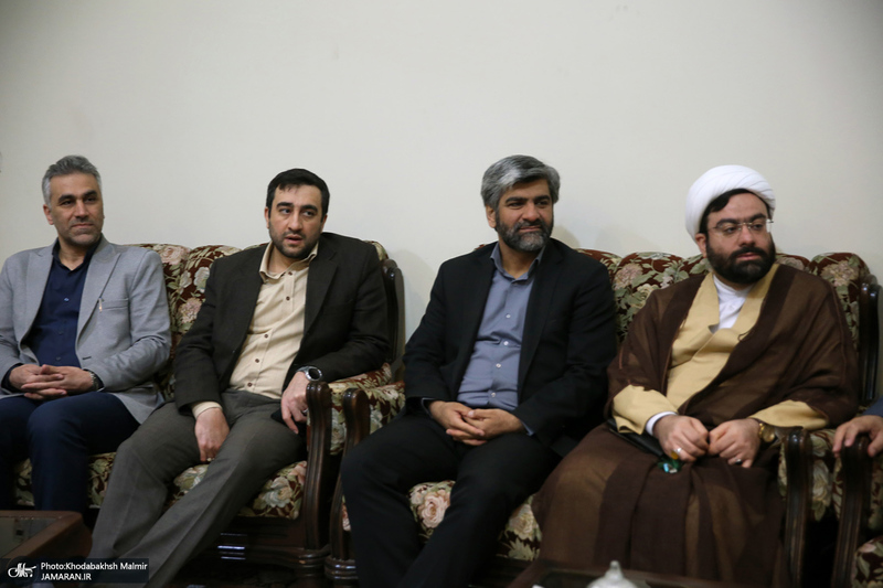 دیدار رئیس، مدیران و جمعی از کارکنان کمیته امداد امام خمینی (ره) با سید حسن خمینی