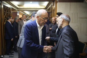 مجلس بزرگداشت خواهر هادی خانیکی