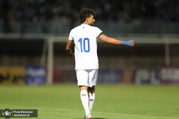 رامین رضاییان: بازیکن نباید به مدیریت بگوید چه کسی بماند و چه کسی برود