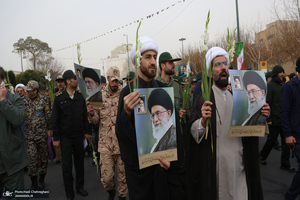 مراسم گلباران بیت امام خمینی(س) در قم