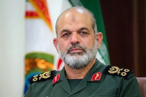 سرلشکر وحیدی قهرمانی آزادکاران زیر ۲۳ سال را تبریک گفت / درخشش جوانان ایرانی در خاک آمریکا