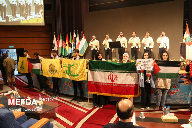 اجتماع دانشجویان بین الملل دانشگاه‌های علوم پزشکی شهر تهران درحمایت از مردم غزه/ کمال خرازی: پیروزی با مردم فلسطین است/ نماینده جنبش امل لبنان: نباید از مقاومت کردن کوتاه بیائیم/ محمدبیگی، نماینده مجلس: ما باید رژیم صهیونیستی را تحریم کنیم + گزارش تصویری