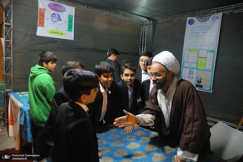 مراسم افتتاح دهمین نمایشگاه قرآن و عترت استان قم در مجتمع فرهنگی یادگار امام‎