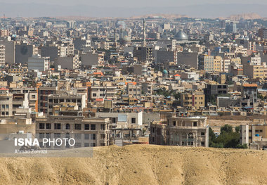 قم؛ مقصد و قطب گردشگری مذهبی است نه زیارتی