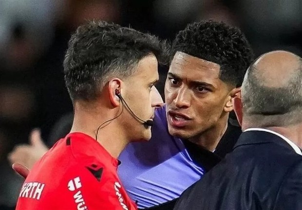 ادامه رفتارهای بچه گانه باشگاه رئال مادرید