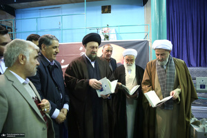 آئین رونمایی مجموعه چهار جلدی ودیعه