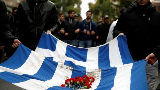 اعتراض شدید دانشجویان یونانی به لغو قانون منع ورود نظامیان به دانشگاه ها