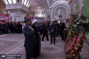 تجدید میثاق اقشار مردم و مسئولان با آرمان های امام راحل