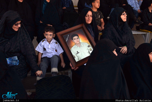 مراسم رژه نیروهای مسلح در جوار حر مطهر امام خمینی(س)