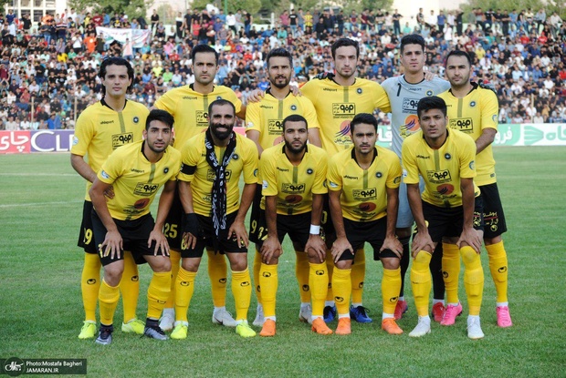 تساوی سپاهان برابر نفت مسجد سلیمان/ شاگردان قلعه نویی قدر داربی را نداستند!