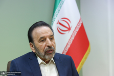محمود واعظی: آنهایی که می‌گویند مذاکره نکنیم، هیچ‌وقت نمی‌گویند چه کار بکنیم! الان بهترین وقت برای امتیاز گرفتن است؛ هر چه به سمت نوامبر (اواخر پاییز) برویم سخت‌تر می‌شود
