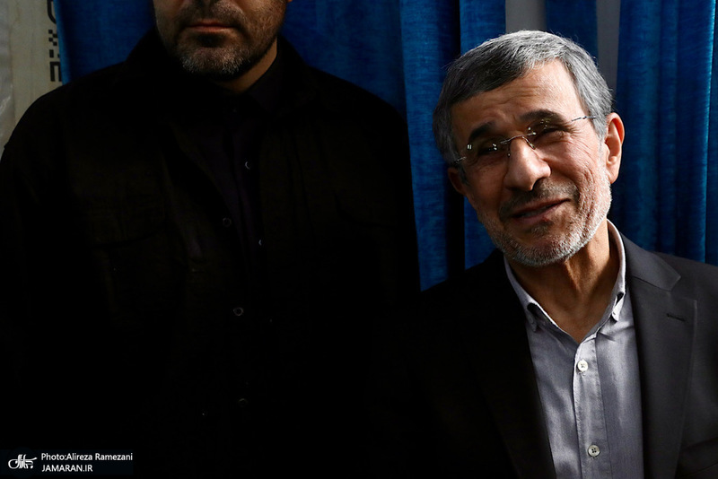 مراسم ختم خواهر محمود احمدی نژاد