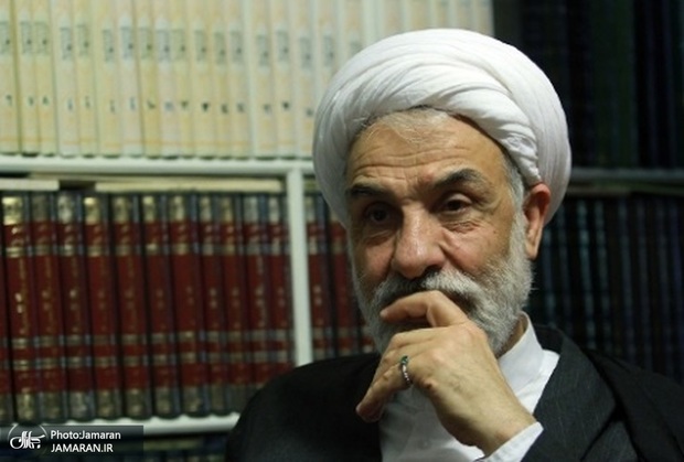 خلجی: هیچ کس در این عالم در مقامی امن و تضمین‌ شده ننشسته است