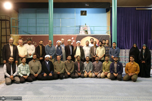 دیدار اعضای جبهه فرهنگی نقلاب اسلامی با سید حسن خمینی