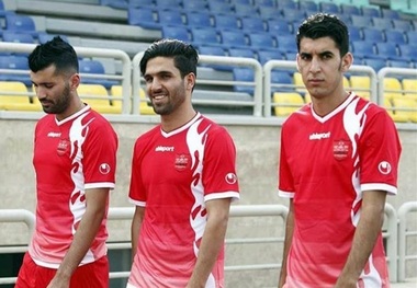 پرسپولیسی هایی که به عمان نمی روند