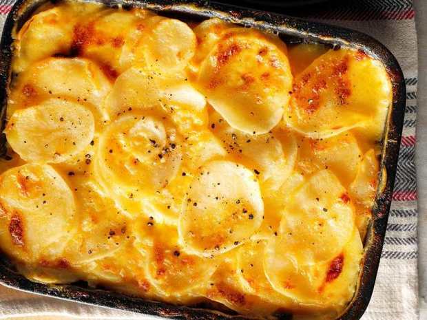 طرز تهیه یک غذای فوری با دو عدد سیب زمینی