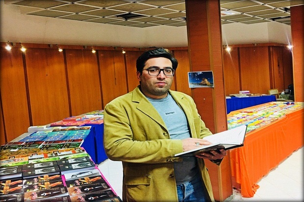 مسئول نمایشگاه کتاب آستارا: یار مهربان در جامعه غریب است