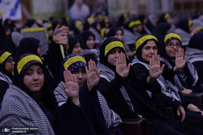 گردهمایی مسئولین بسیج دانشجویی و طلاب بسیجی در حرم امام با سخنرانی رئیس‌جمهور پزشکیان (28)