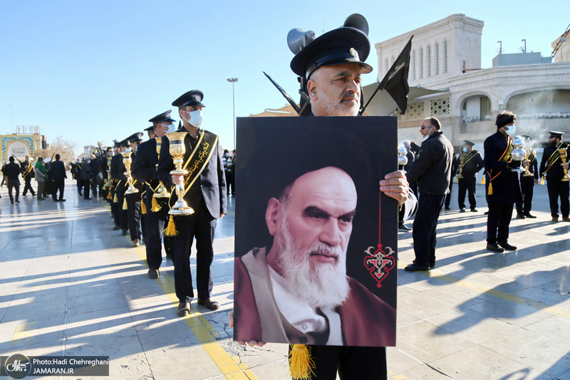 دسته عزاداری خادمان حرم کریمه اهل بیت (ع) در روز شهادت حضرت زهرا (س)‎‎
