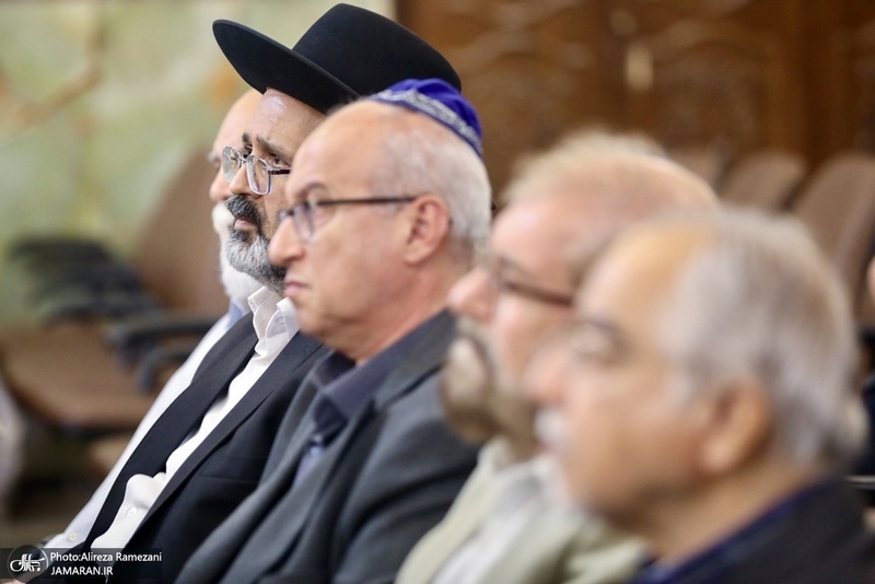 مراسم بزرگداشت ارتحال امام خمینی (ره) در کنیسه یوسف آباد