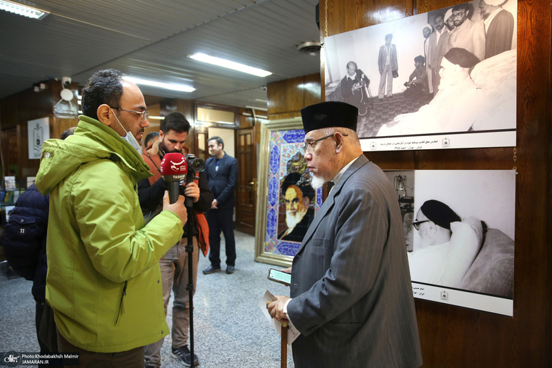 بازدید جمعی از مهمانان شرکت کننده رویداد بین المللی جایزه جهانی امام خمینی از جماران