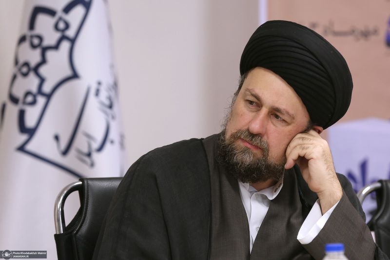 آیین رونمایی  از فصلنامه گواه در مرکز اسناد انقلاب اسلامی