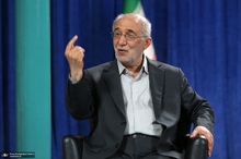 سردار علایی: می‌گفتند دارد توافق می‌شود، پس چطور یک دفعه این‌طور شد؟ ما بعضی چیزها را بعد از اینکه ضربه خوردیم کوتاه می‌آییم؛ چرا؟ اگر قرار است کوتاه بیاییم، قبلش این کار را انجام دهیم تا خسارت کمتر شود